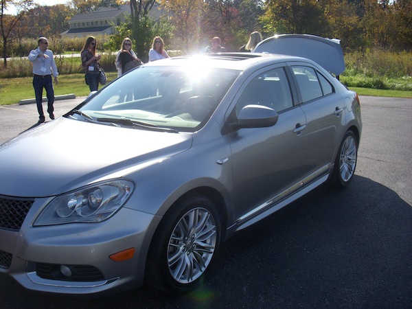 Suzuki MomFest Kizashi