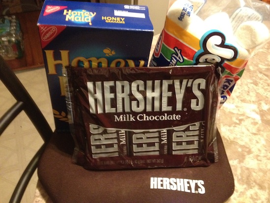 HERSHEY'S CAMP BONDFIRE